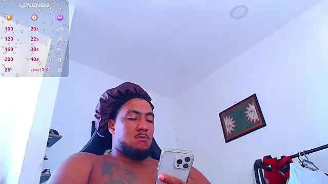 Snapshot of yosoy_enzo2020 chatting on 02/09/26, 04:22 yosoy enzo2020 online show from 02/09/26, 04:22