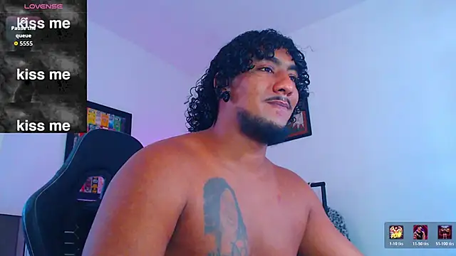 Snapshot of yosoy_enzo2020 chatting on 02/26/26, 03:00 yosoy enzo2020 online show from 02/26/26, 03:00