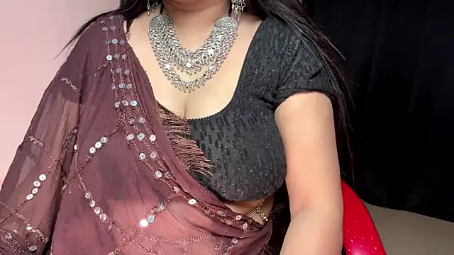 Snapshot of tigress_kashish chatting on 09/27/25, 06:57 tigress kashish online show from 09/27/25, 06:57