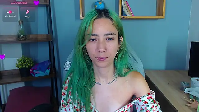 Erika Stevens online show from 09/16/25, 08:54