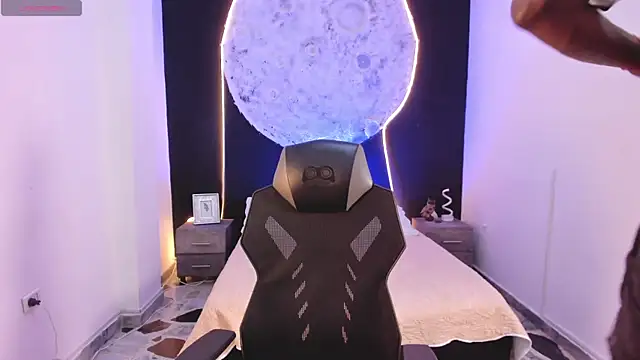 JacksonMuller  online show from 11/10/25, 01:10