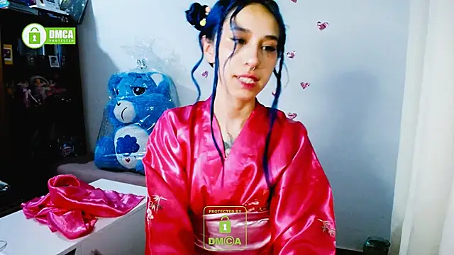 Snapshot of dakota_senju chatting on 02/20/25, 04:50 dakota senju online show from 02/20/25, 04:50