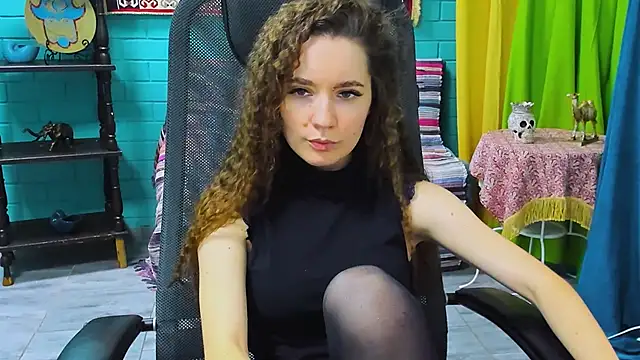 Snapshot of Miss_Barbara_ chatting on 02/03/25, 06:28 Miss Barbara online show from 02/03/25, 06:28