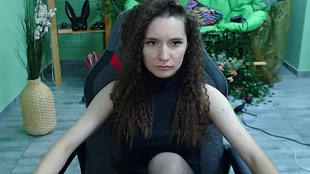 Snapshot of Miss_Barbara_ chatting on 02/20/25, 09:44 Miss Barbara online show from 02/20/25, 09:44
