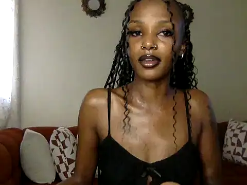 Snapshot of mavelous_mia chatting on 05/26/26, 12:45 mavelous mia online show from 05/26/26, 12:45