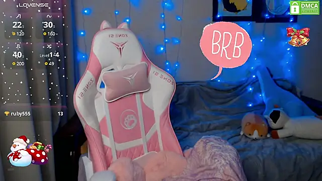 Snapshot of LeahGottty chatting on 12/28/24, 05:57 LeahGottty online show from 12/28/24, 05:57