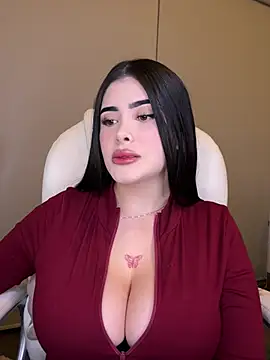 Snapshot of misslollipop04 chatting on 02/06/26, 06:18 misslollipop04 online show from 02/06/26, 06:18