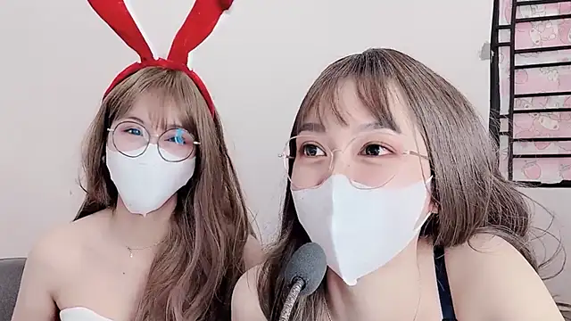 Snapshot of Mono-Stewardesss chatting on 12/16/24, 05:11 Mono-Stewardesss online show from 12/16/24, 05:11