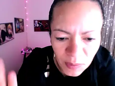 Cristal w online show from 01/22/25, 12:27