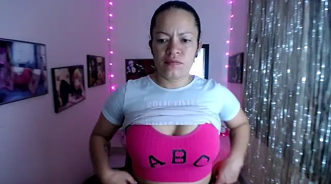 Cristal w online show from 02/27/25, 12:23