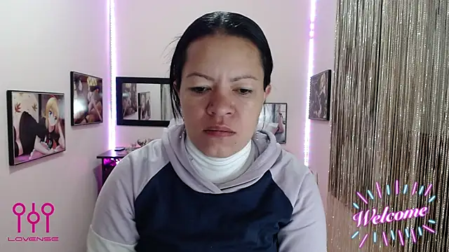 Cristal w online show from 09/26/25, 12:20