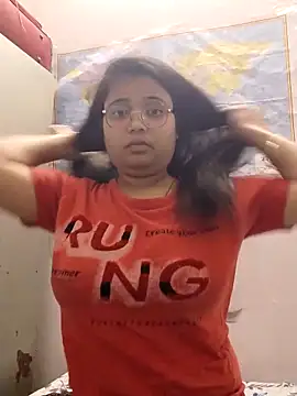 Snapshot of anshika_20 chatting on 04/29/26, 04:00 anshika 20 online show from 04/29/26, 04:00