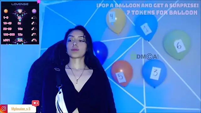 lilylouisee online show from 12/17/25, 02:39