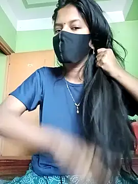 Snapshot of Anusri- chatting on 03/19/25, 06:35 Anusri- online show from 03/19/25, 06:35