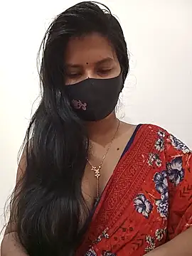 Snapshot of Anusri- chatting on 09/11/25, 10:43 Anusri- online show from 09/11/25, 10:43