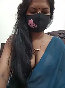 Snapshot of Anusri- chatting on 09/29/25, 10:36 Anusri- online show from 09/29/25, 10:36