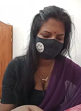 Snapshot of Anusri- chatting on 10/09/25, 01:53 Anusri- online show from 10/09/25, 01:53