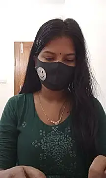 Snapshot of Anusri- chatting on 10/14/25, 01:01 Anusri- online show from 10/14/25, 01:01