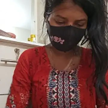 Snapshot of Anusri- chatting on 11/01/25, 04:58 Anusri- online show from 11/01/25, 04:58