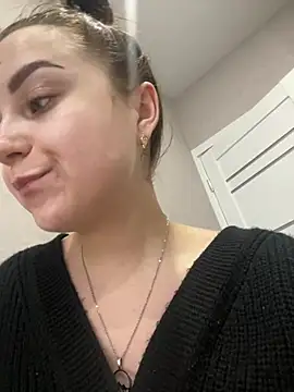 Snapshot of ellie_ssexy chatting on 02/21/25, 04:51 ellie ssexy online show from 02/21/25, 04:51