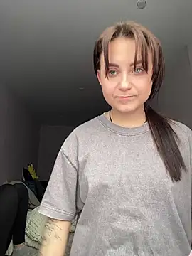 Snapshot of ellie_ssexy chatting on 02/24/25, 01:31 ellie ssexy online show from 02/24/25, 01:31