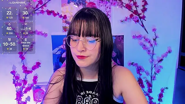 Snapshot of honeykitty_777 chatting on 10/17/25, 03:20 honeykitty 777 online show from 10/17/25, 03:20