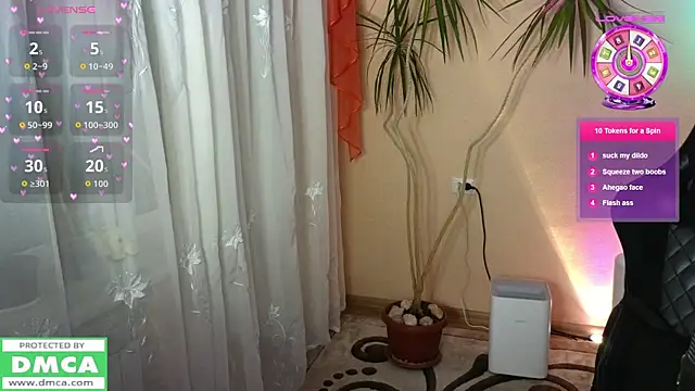 Snapshot of mag1c_eyes1 chatting on 10/31/25, 08:10 mag1c eyes1 online show from 10/31/25, 08:10