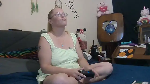 Toybox13 Pika online show from 11/05/25, 05:35