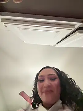 Lickplayofficial online show from 06/04/26, 04:18
