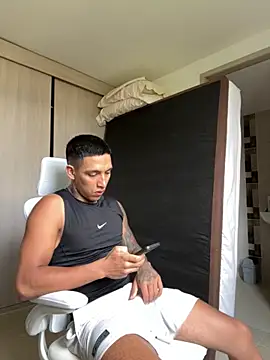 sendfer online show from 10/27/25, 08:13