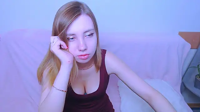 Snapshot of AliceFire_ chatting on 07/03/26, 11:05 AliceFire online show from 07/03/26, 11:05