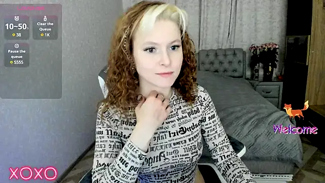 Snapshot of rocky_foxy chatting on 12/23/24, 10:44 rocky foxy online show from 12/23/24, 10:44