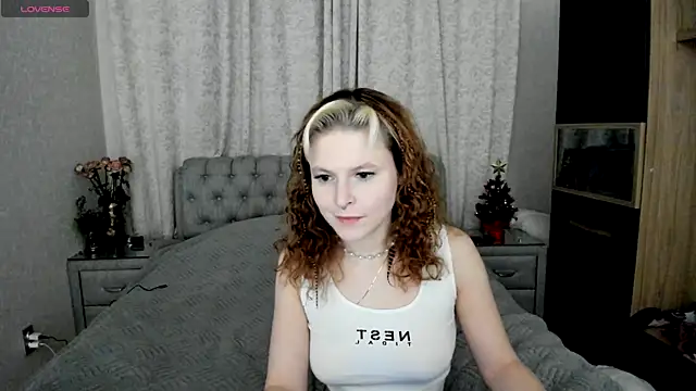 Snapshot of rocky_foxy chatting on 01/21/25, 10:41 rocky foxy online show from 01/21/25, 10:41