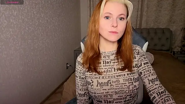 Snapshot of rocky_foxy chatting on 10/24/25, 10:17 rocky foxy online show from 10/24/25, 10:17