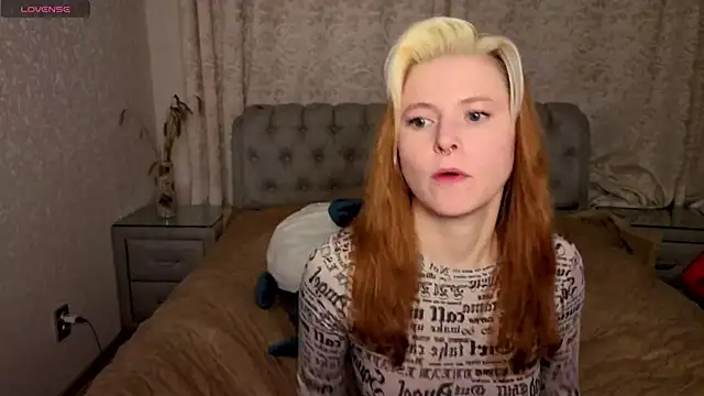 Snapshot of rocky_foxy chatting on 10/30/25, 10:32 rocky foxy online show from 10/30/25, 10:32