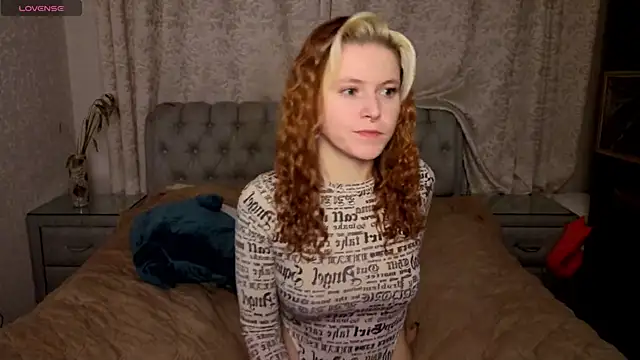 Snapshot of rocky_foxy chatting on 12/01/25, 09:42 rocky foxy online show from 12/01/25, 09:42