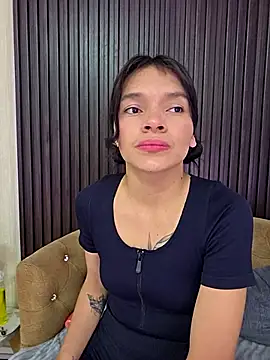 Snapshot of _shantal_smith chatting on 09/10/25, 04:51 shantal smith online show from 09/10/25, 04:51