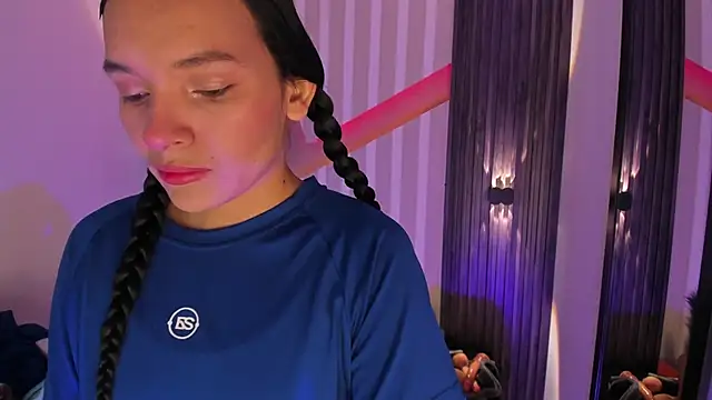  shantal smith online show from 05/06/26, 01:14
