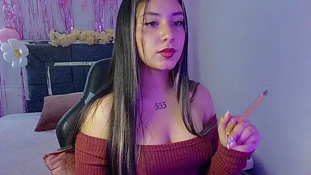 Snapshot of Lia_14_ chatting on 10/16/25, 06:09 Lia 14 online show from 10/16/25, 06:09