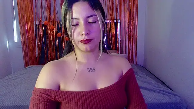 Snapshot of Lia_14_ chatting on 11/12/25, 07:24 Lia 14 online show from 11/12/25, 07:24