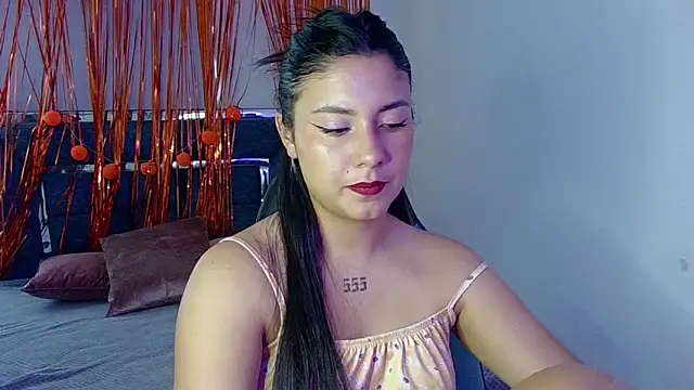 Snapshot of Lia_14_ chatting on 11/19/25, 03:34 Lia 14 online show from 11/19/25, 03:34