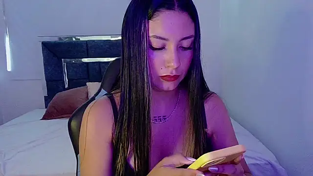 Snapshot of Lia_14_ chatting on 01/06/26, 06:33 Lia 14 online show from 01/06/26, 06:33