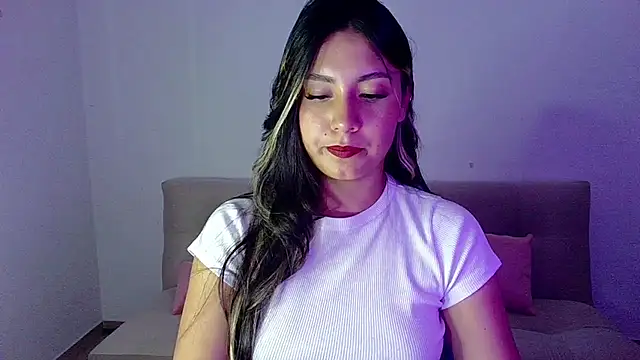 Snapshot of Lia_14_ chatting on 02/17/26, 12:07 Lia 14 online show from 02/17/26, 12:07