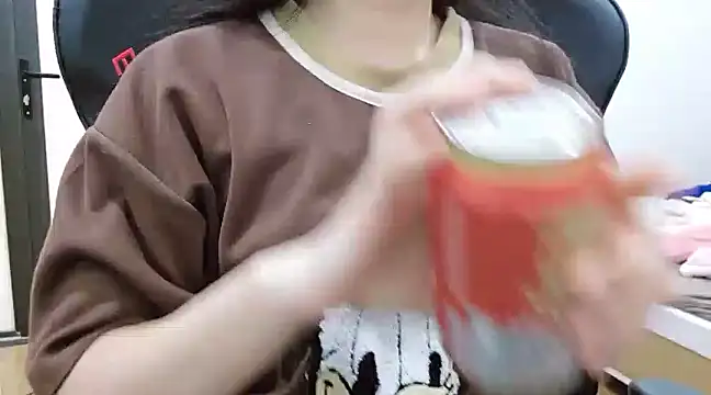 Kemmy babe20 online show from 01/19/25, 06:42