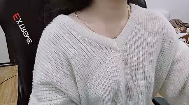 Kemmy babe20 online show from 02/05/25, 03:02