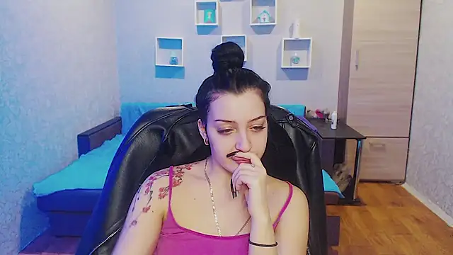 Snapshot of SkarlettMonliss chatting on 01/12/25, 05:22 SkarlettMonliss online show from 01/12/25, 05:22