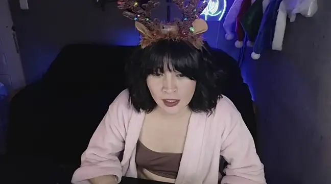 isis diosa online show from 12/13/24, 03:11