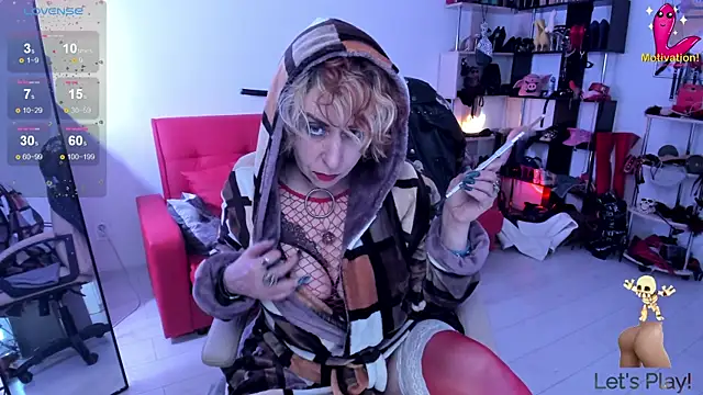 Snapshot of GinaMiracle chatting on 10/12/25, 06:29 GinaMiracle online show from 10/12/25, 06:29