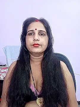 Snapshot of reemacouple007 chatting on 05/06/26, 07:13 reemacouple007 online show from 05/06/26, 07:13