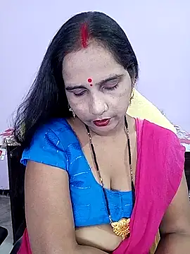 Snapshot of reemacouple007 chatting on 06/09/26, 06:19 reemacouple007 online show from 06/09/26, 06:19